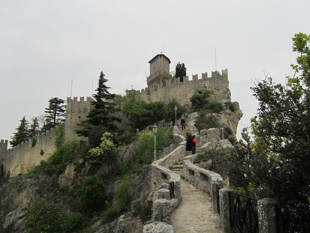 Turm La Cesta von San Marino